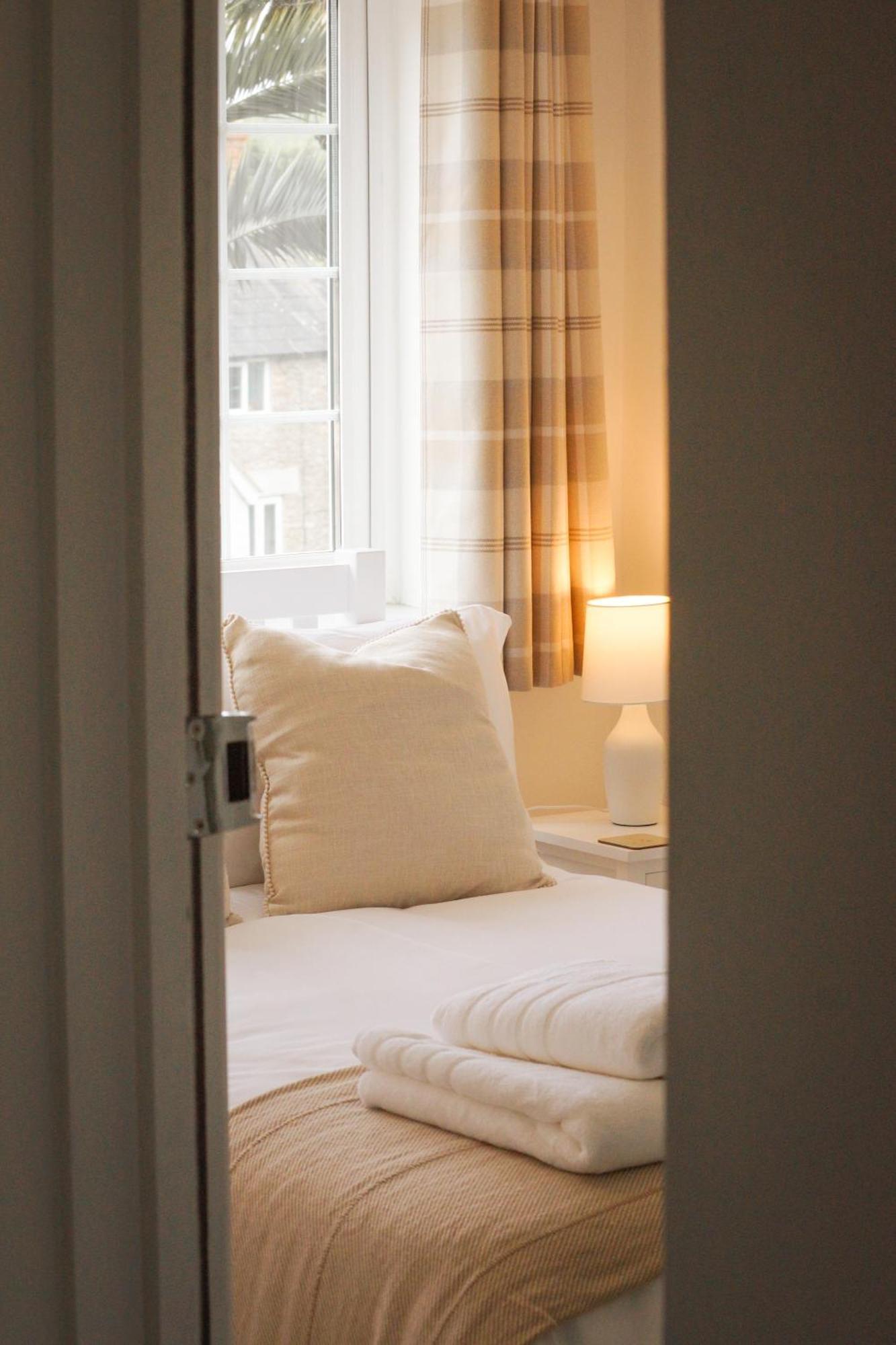 Lemon Tree Inn - Newly Refurbished Coastal Stay Swyre Esterno foto